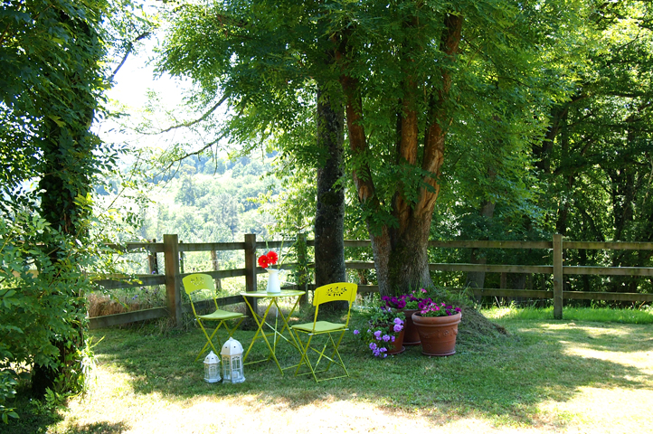 Gardens with natural shade too